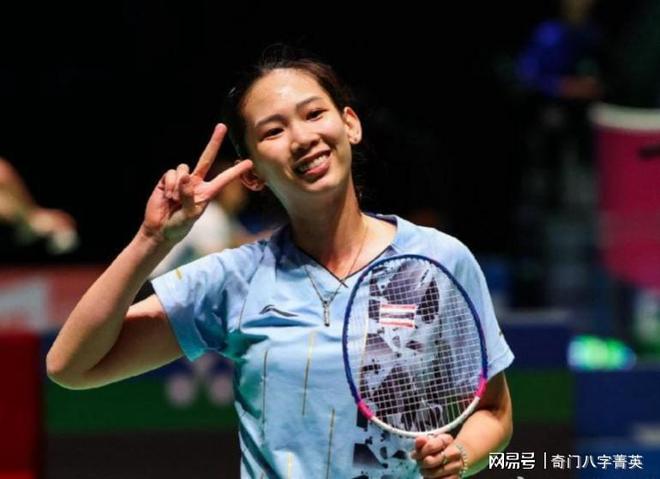 超越年龄的 超越年龄的