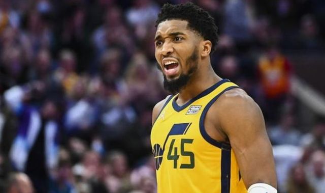 球员树立了 球员树立了