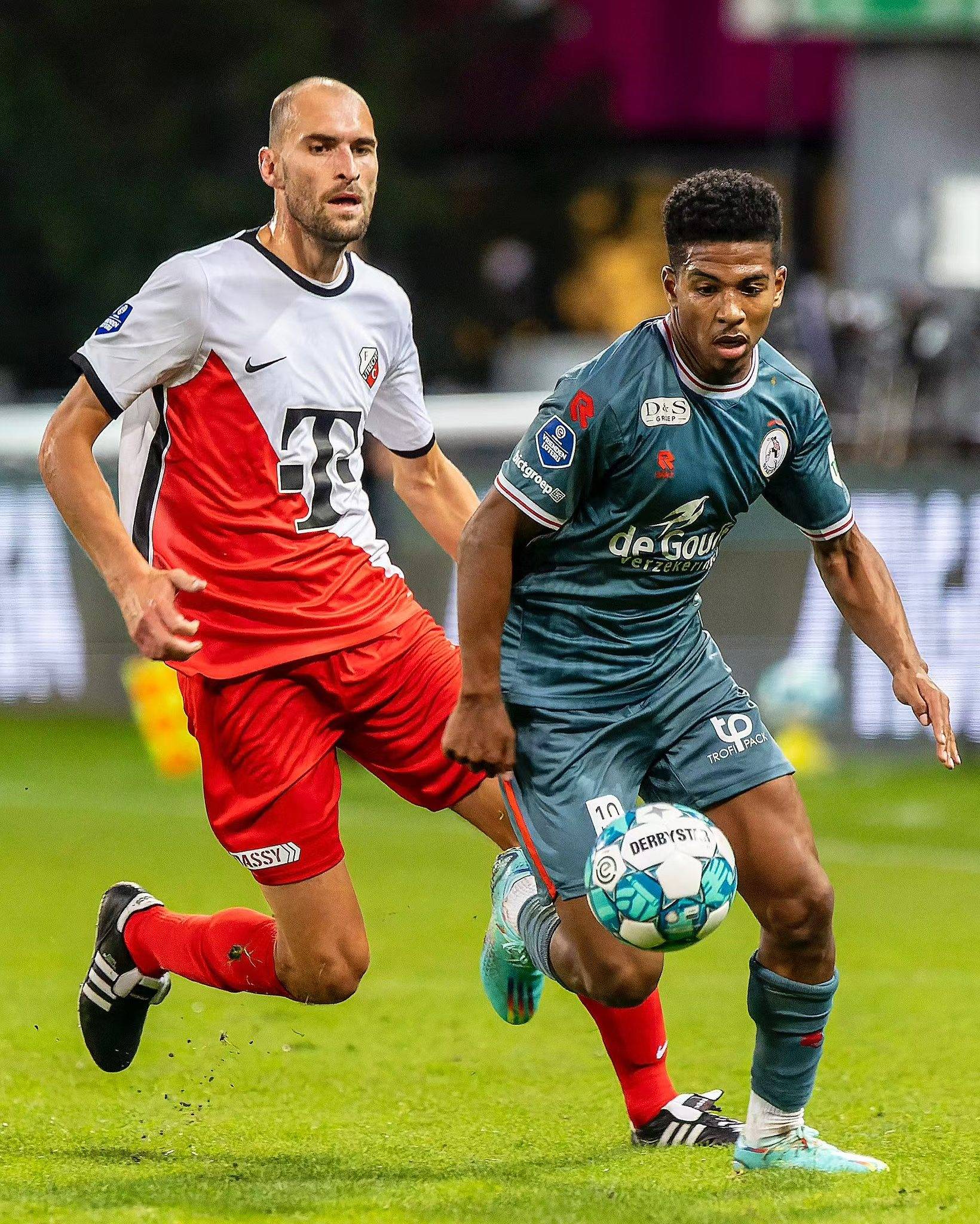 为国家队提 为国家队提