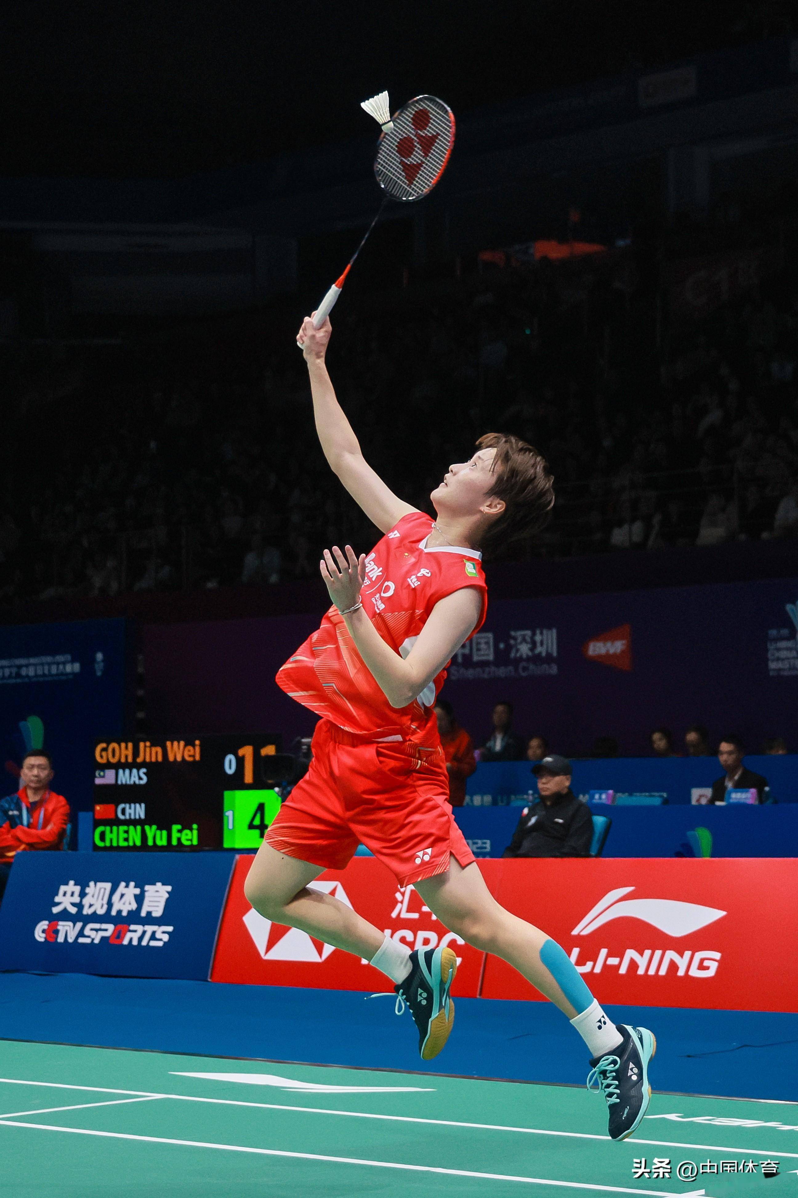 足球这项运 足球这项运