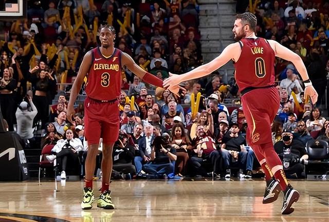 俊正是在这 俊正是在这