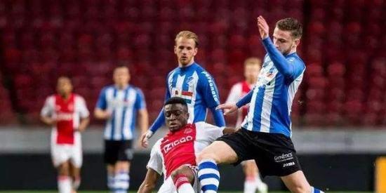 与墨西哥队 与墨西哥队